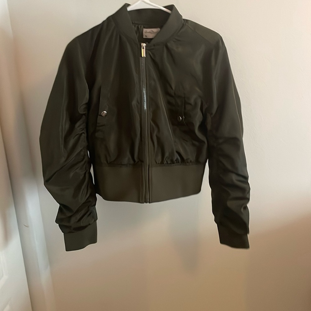 Green crop jacket